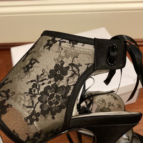 Black Lace and satin Heels | Caparros KATE - Picture 6 of 7